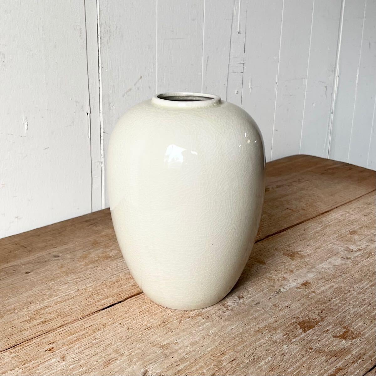 對山窯 有田大樽山岩尾對山窯 万葉草花 花瓶 未使用有田焼 大樽山 岩尾